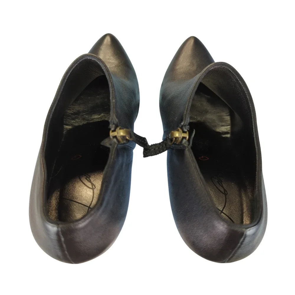 Lanvin style bootie